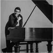 Professional concert pianist - piano lessons for all levels