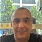 Professor de Inglês com mais de 20 anos de experiência