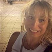 Experienced Spanish Dozentin, connecting learners to language and culture