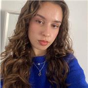 Estudiante de Bachillerato con un nivel avanzado de inglés y conocimientos de música.