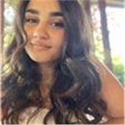 Studente universitario, diplomata in un istituto tecnico economico