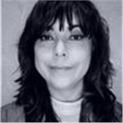 Maestra de Educación Primaria, en todas las materias de todos los cursos, como refuerzo y problemas de aprendizaje