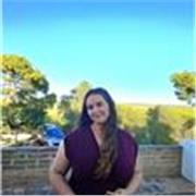 Profesora generalista para Educación Infantil y Primaria. Especialista en música y en inglés. 