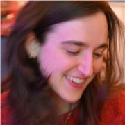 Violoncelliste diplômée d’état, étudiante à l'Académie Supérieure de Musique de Strasbourg, donne cours de violoncelle tout âge et niveau