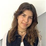 Maestra de primaria especializada en inglés. Me adapto a todos los niveles, desde la etapa de infantil, hasta segundo de la ESO.