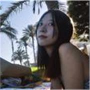 Soy Xinwei. Una hablante nativa de chino,si te aburren los libros de texto y la gramática pura, soy tu profesor