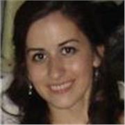 Profesora de inglés da clases de apoyo online a niños, adolescentes y adultos