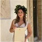Insegnante privata con esperienza offre lezioni private online di inglese (liv. Madrelingua) e materie umanistiche 