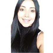 Profesora en artes plásticas y Psicóloga
