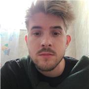Graduado en Contabilidad y Finanzas, joven de 24 años, español nativo, pedagogia agradable
