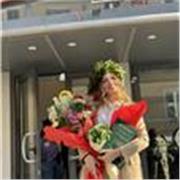 Psicologa, offre aiuto compiti e sostegno per bambini su Roma.
Laurea in psicologia clinica e diploma in liceo classico.