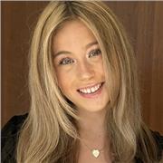 Bachelor-Studentin mit langjähriger Unterrichtserfahrung bietet Englischunterricht für Kinder und Jugendliche.