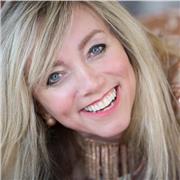 I am a trainer and coach using the latest research in neuroscience (and meditation) to explain how the mind and body communicate.