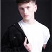 Studente universitario propone ripetizioni per ragazzi/e frequentanti elementari-medie-superiori