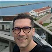 Enseignement de la langue anglaise ou portugaise pour un public d'enfants ou d'adultes, quelques soit leur niveau de compétence