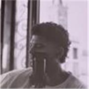 Insegnante di musica, teoria musicale, solfeggio, lettura e scrittura musicale, chitarra classica, jazz e bossa nova