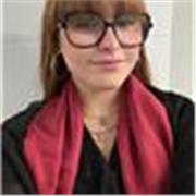 Som estudiant universitari, curs el segon any del grau de Comunicació i Indústries Culturals. Puc fer classes de reforç a primària