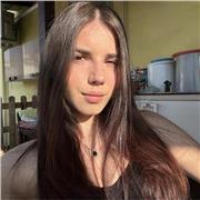 Diplomata, offre ripetizioni di matematica, chimica, inglese, tedesco e spagnolo