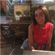 Laureata in Giurisprudenza impartisce lezioni di diritto,italiano,storia, geografia, letteratura italiana e latina