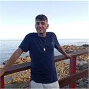 Profesor titulado en Matemáticas en la Universidad de Granada, disfruto dando clases y tengo 2 años de experiencia.