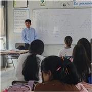 Profesor de matemática con experiencia en el dictado de clases virtuales, tengo conocimientos en el curso de Física