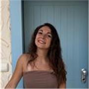Profesora de Física y Química de Secundaria, con amplia experiencia en la docencia a todos los niveles y PAU