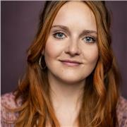 I’m an actress living in London, I can teach English or Acting skills to the younger generation