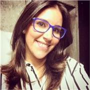 Profesora apta para dar clases de lengua a todos los niveles y de Italiano. Cuento con certificado nivel c2 del Istituto Italiano 