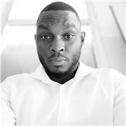 Law tutor teaches students of all ages focused in Contract Law and Criminal Law