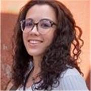 Studentessa universitaria, diplomata a pieni voti al liceo scientifico, impartisce lezioni di biologia, chimica, scienze della terra, anatomia. Disponibile anche nella preparazione dei test medico-sanitari