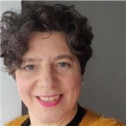 Soy docente de teatro, coordinadora de grupos con enfoque gestáltico