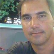 Offro lezioni private online di programmazione sui più comuni linguaggi utilizzati e richiesti dalle aziende informatiche.