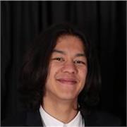 Professeur d'anglais, d'échecs, et de piano spécialisé dans les formations pour jeunes