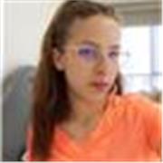 Profesor de apoyo escolar especializado en acompañamiento de niños