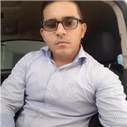 Profesor de materia en la parte legal especializado en el derecho laboral y el derecho notarial con amplios conocimientos en el marco constitucional colombiano