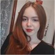 Profesora de inglés y español apta para dar clase a estudiantes de todas las edades, nacionalidades y necesidades.