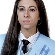 Profesora Graduada en Geografía e Historia con master en educación.