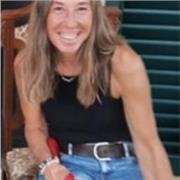 Aiuto compiti scuola elementare.
Insegnante, mamna di quattro figli.