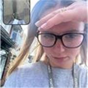 English tutor specialising in ks2 in mostly phonics, spelling and grammar