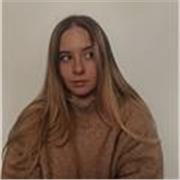 Dottoressa Magistrale impartisce lezioni per diverse materie
