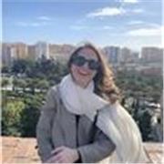 Soy maestra apasionada y comprometida, con experiencia. Ofrezco clases personalizadas a niños y niñas, reforzando su aprendizaje