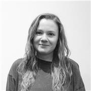 Englischlehrerin mit umfangreicher Unterrichtserfahrung bietet individuellen Englischunterricht für Erwachsene.