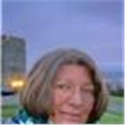 DAF-Lehrerin die sowohl Erwachsene als Kinder unterrichtet