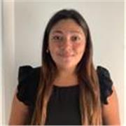 Diseñadora de interiores, diseño gráfico, dibujante y artes plásticas 