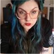 Alumna universitaria da clases de Biologia para nivel secundario