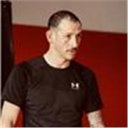 Competidor y entrenador de MMA campeón comunidad valenciana