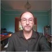 I am a practicing artist with a range of skills and experience in teaching digital media and software
