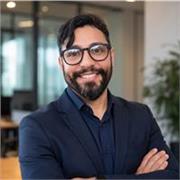 Professor para informática geral com ampla experiência em processos de ensino