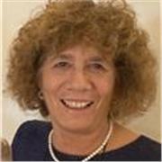 Insegno Italiano con il cuore e l’esperienza: maestra elementare con un lungo trascorso alla Scuola Francese di Milano.