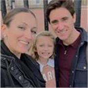 Native English speaker delivering beginner classes - speaking/writing and listening